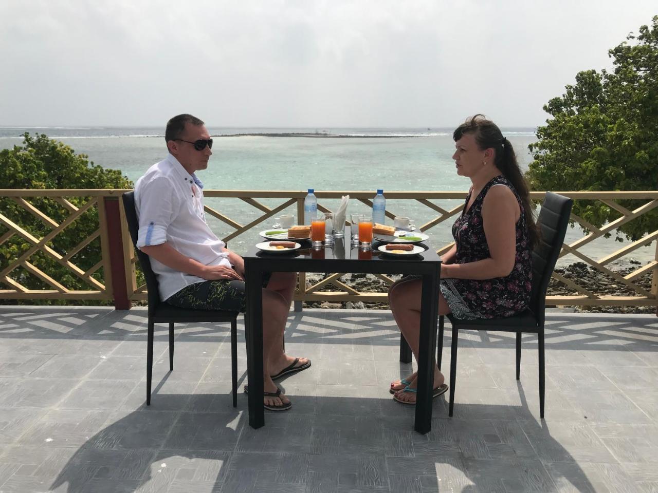 String Wave Maldives Hotel Gulhi Exterior foto