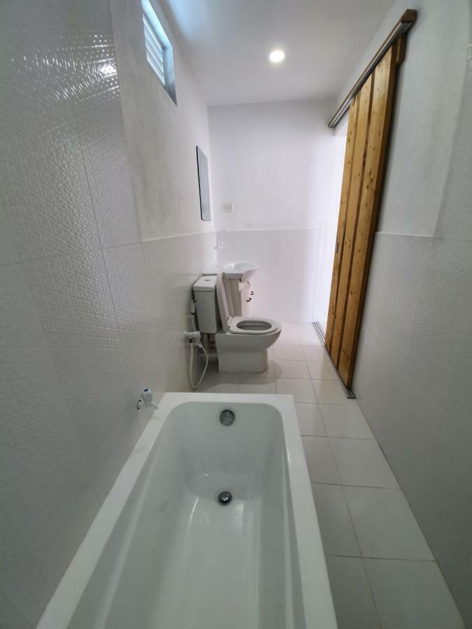 String Wave Maldives Hotel Gulhi Exterior foto